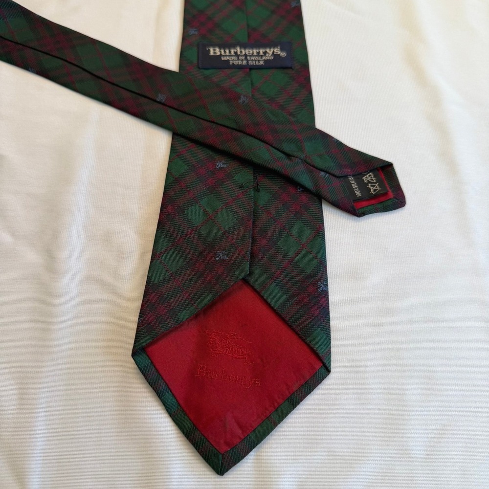 Burberrys Tie Mens OS Classic Plaid Green Burgundy Silk England Vintage Logo